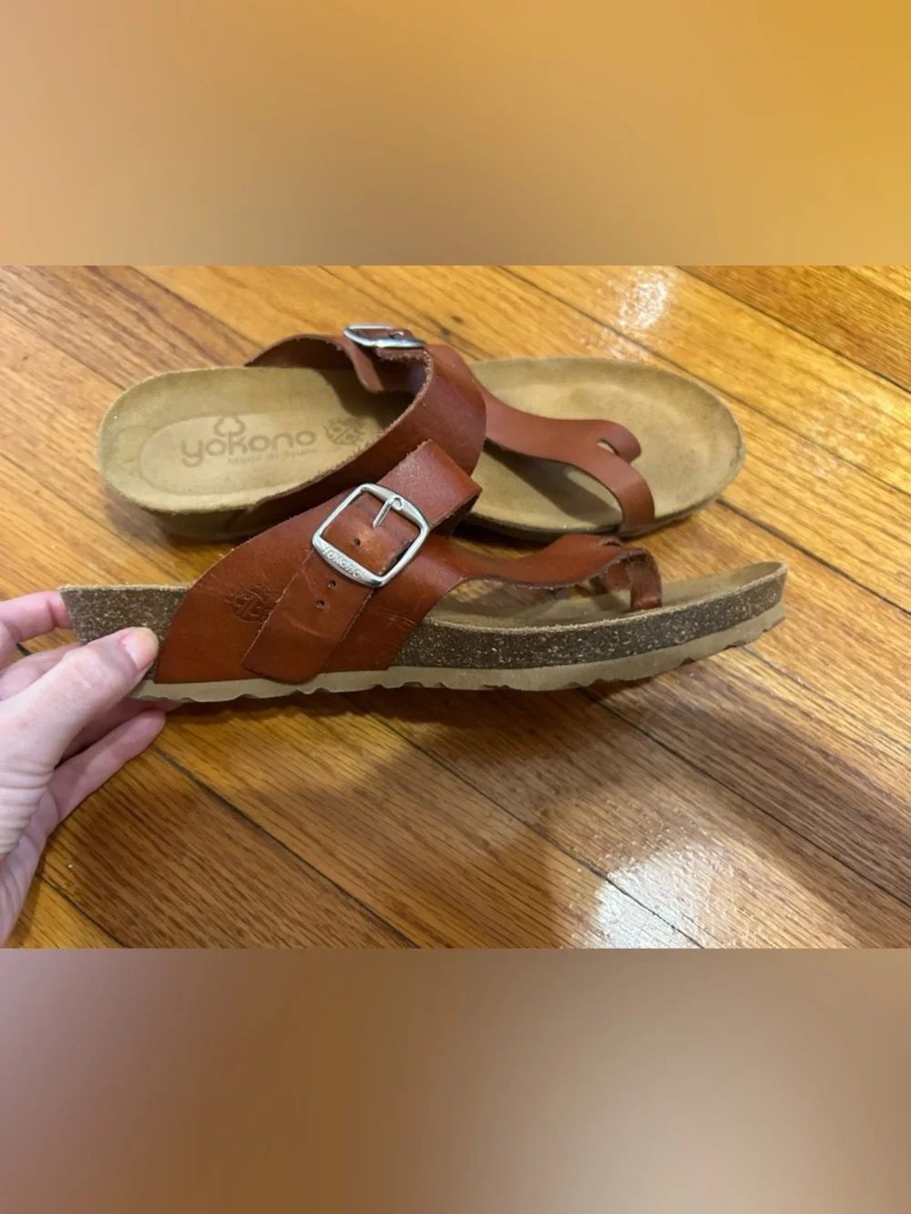 Yokono Brown Saddle Leather Comfort Toe Loop Strap Beach Sandals Women's Sz 9